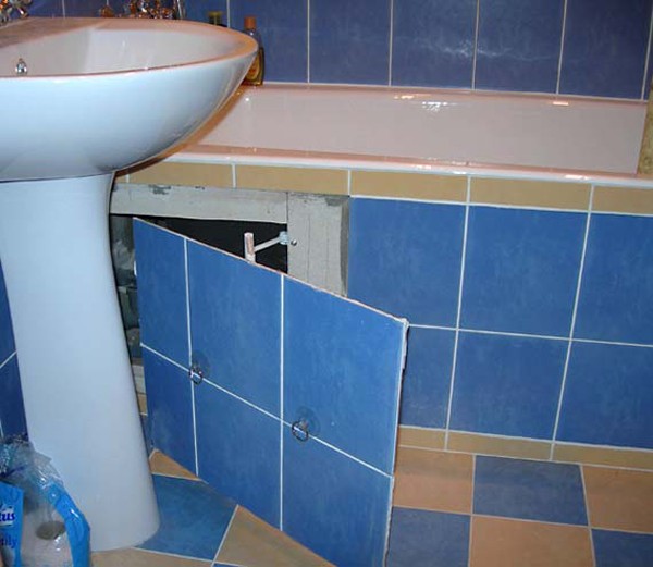 Конструкции металлических люков для ванной